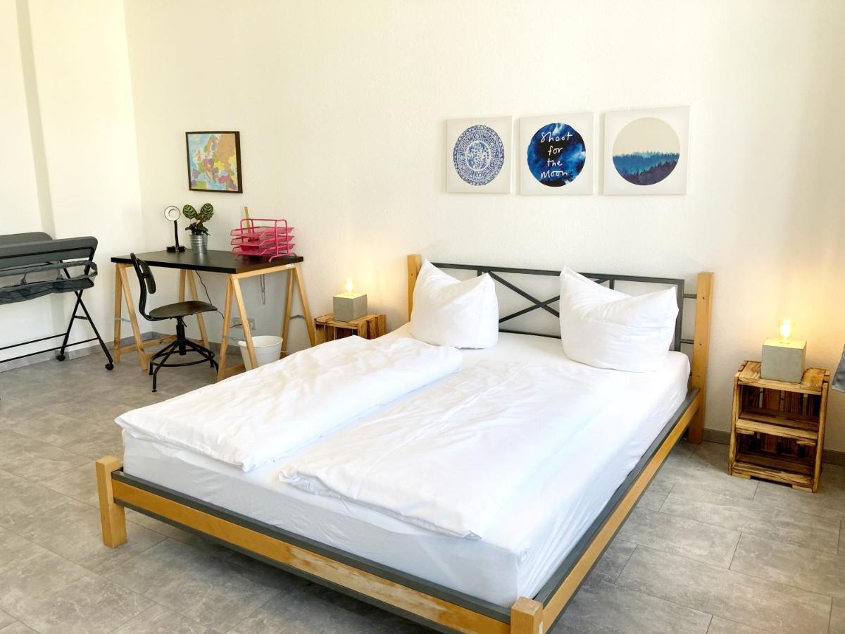2 Zimmer Ferienwohnung In Zentraler Lage Inkl Wlan & Netflix Leipzig Eksteriør billede